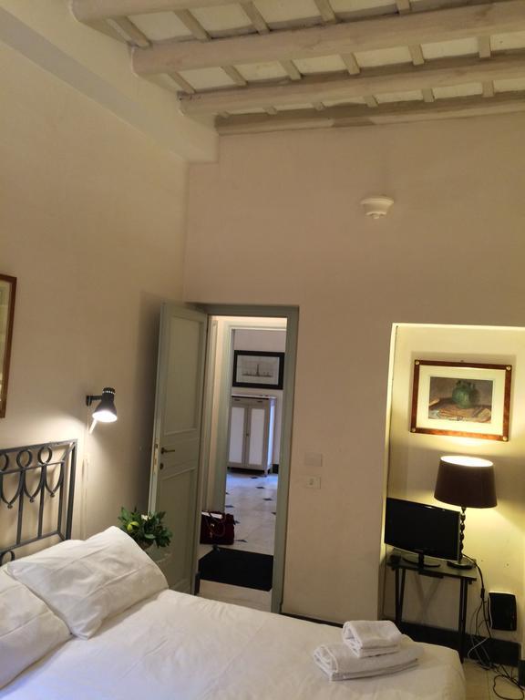 Apartament La Casa In Vetrina Rzym Zewnętrze zdjęcie
