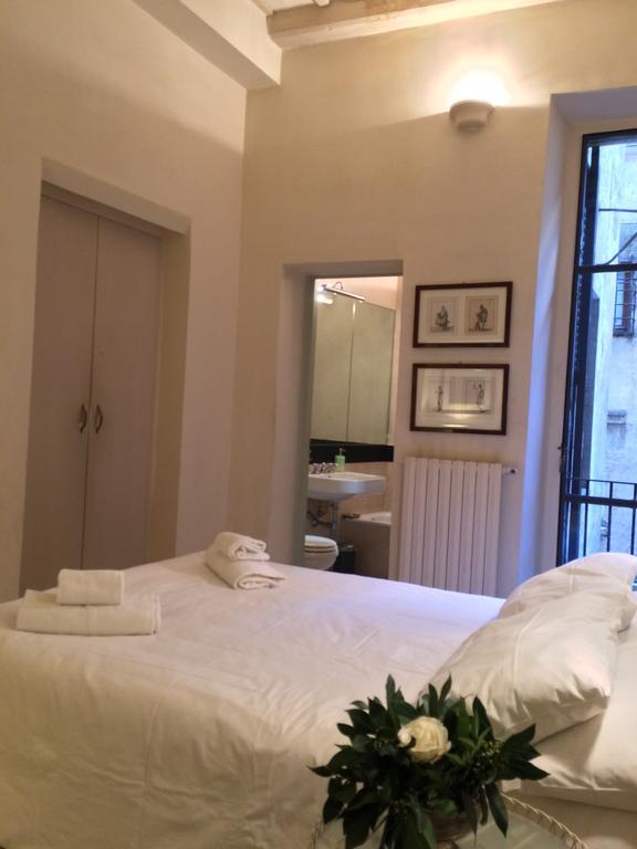 Apartament La Casa In Vetrina Rzym Zewnętrze zdjęcie