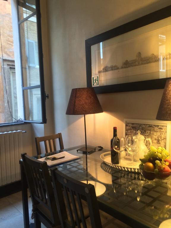 Apartament La Casa In Vetrina Rzym Zewnętrze zdjęcie